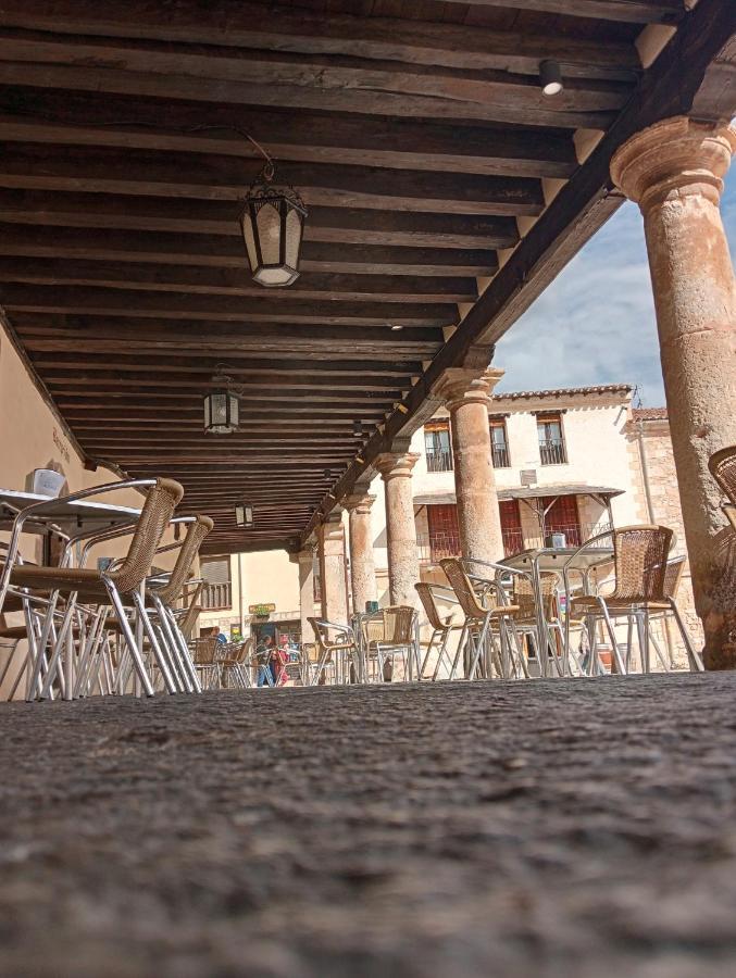 קובארוביאס Hotel Nuevo Arlanza מראה חיצוני תמונה