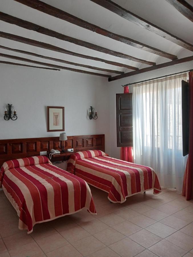 קובארוביאס Hotel Nuevo Arlanza מראה חיצוני תמונה